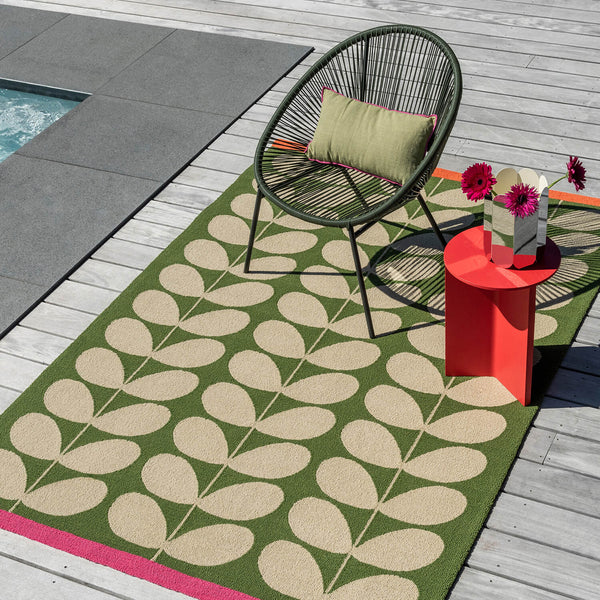 Basil Solid Stem Outdoor Rug