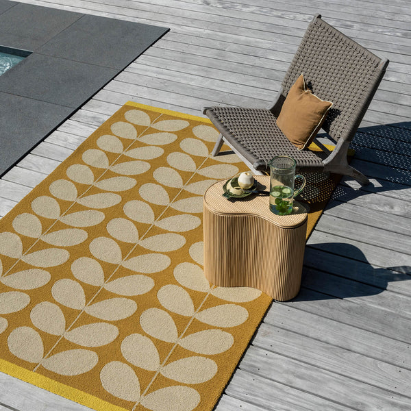 Sunflower Solid Stem Outdoor Rug